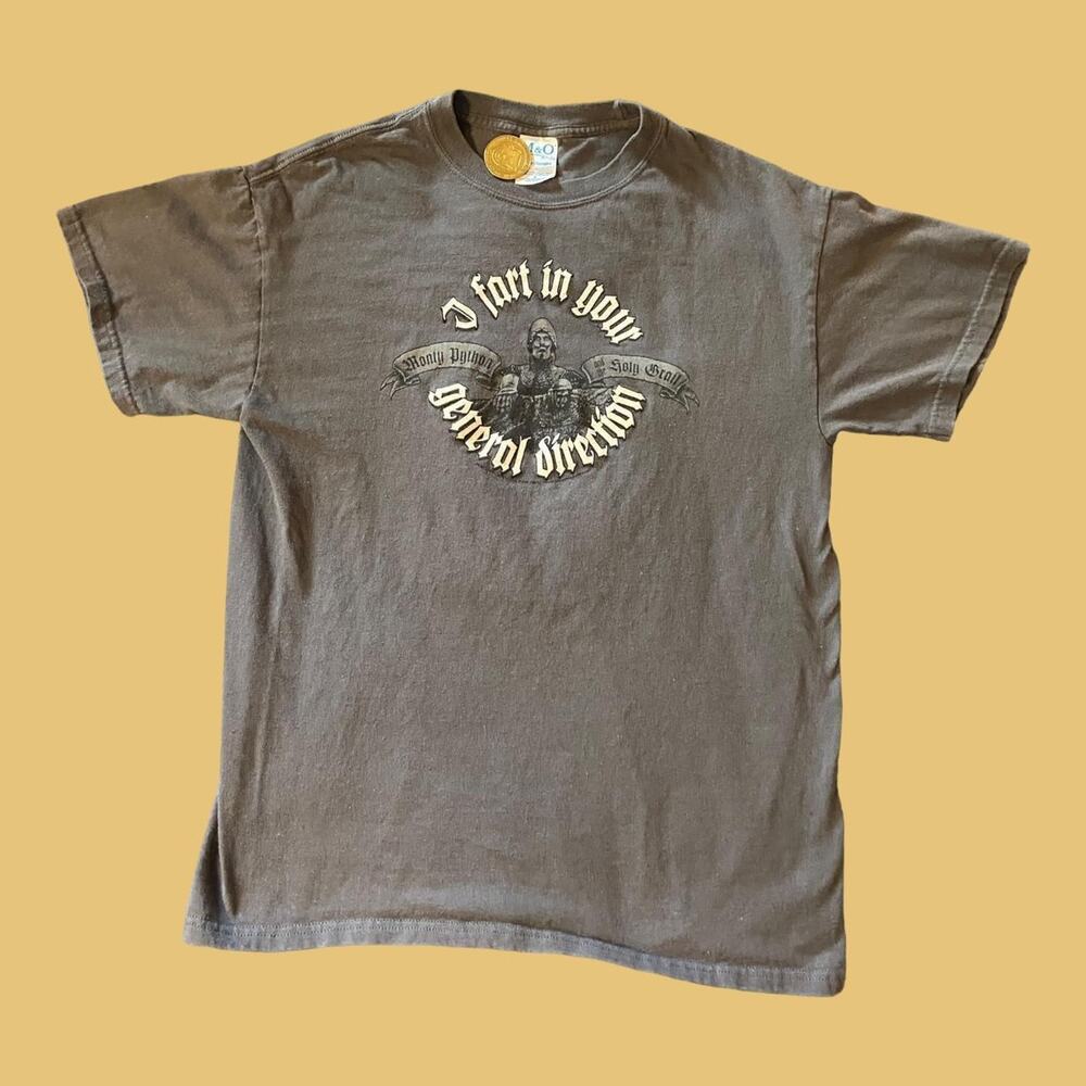 2009 monty python and the holy grail tee